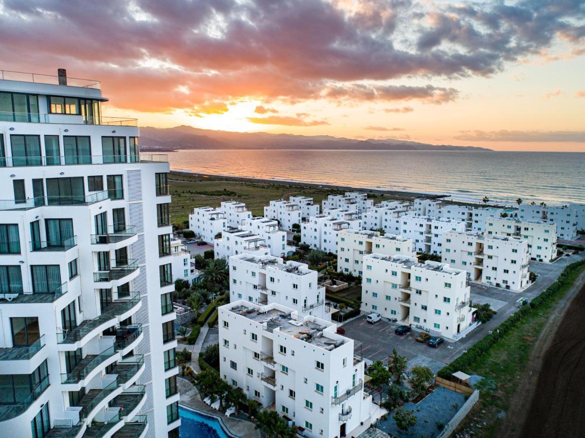 Aphrodite Beachfront Resort Ghaziveran Exterior foto