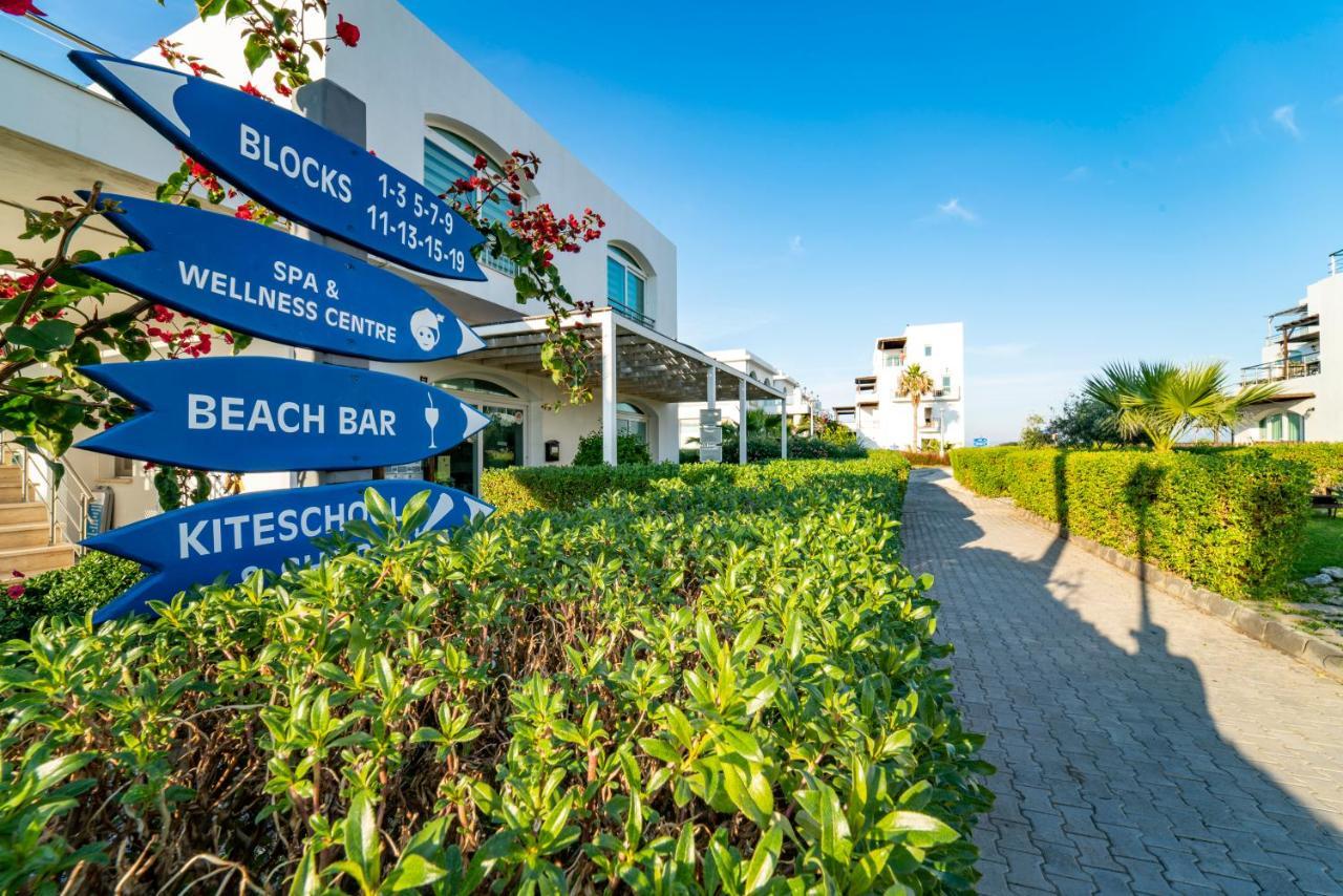 Aphrodite Beachfront Resort Ghaziveran Exterior foto